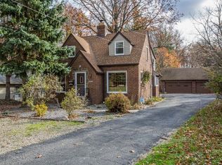 24208 Chardon Rd, Richmond Heights, OH 44143