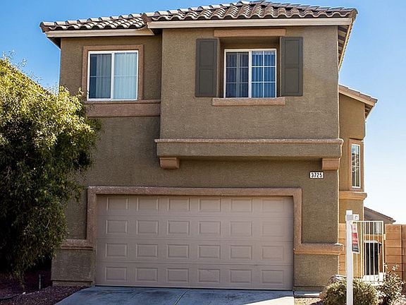 3rd image of 3725 Carisbrook Dr