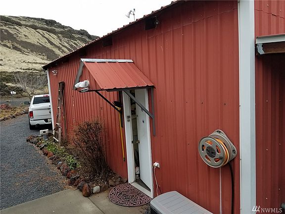 4th image of 24941 Long Lake Dr NE #20-21