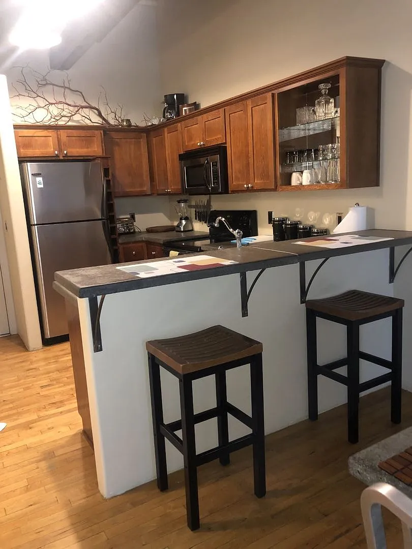 Acme Suites — Photo 4