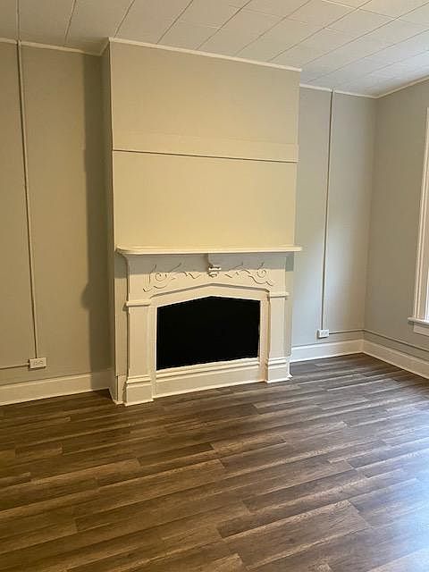 1st image of 53 Stowe Ave Floor 2