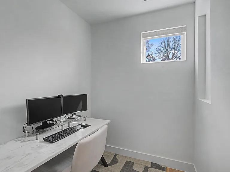 206 Ben Allen Rd #4 — Photo 23