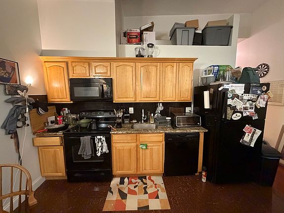 4th image of 1027 Ridge Ave APT 102