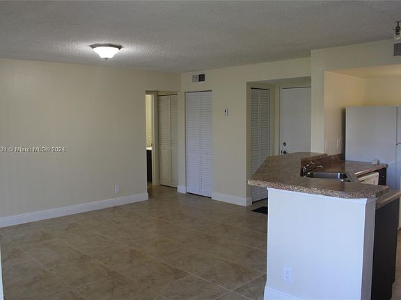 5th image of 9999 Summerbreeze Dr APT 601