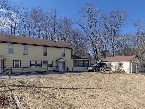 2nd image of 35 Canobieola Rd