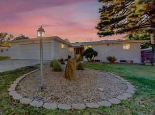 1513 California St NE, Albuquerque, NM 87110