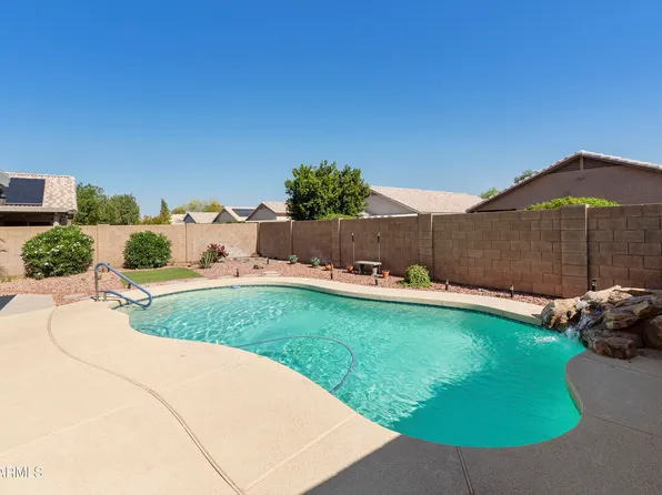 13235 W Saguaro Lane, Surprise, AZ 85374
