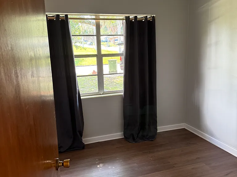 1001 Cleveland Ave — Photo 25