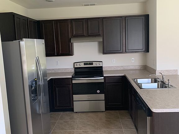 5th image of 1072 Andean Ln