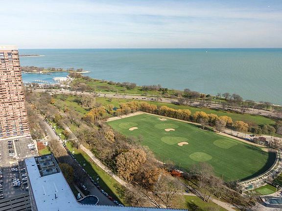 5th image of 2800 N Lake Shore Dr APT 2113