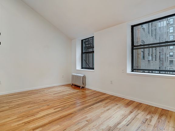 3rd image of 114 E 28th St #7T