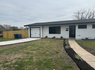 1002 Belmeade Dr, Corpus Christi, TX 78412