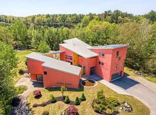49 Equestrian Dr, North Andover, MA 01845