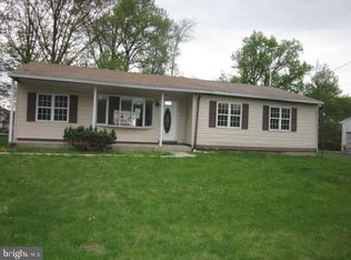 2131 Blueball Ave, Upper Chichester, PA 19061