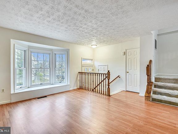 2nd image of 713 Dayspring Dr