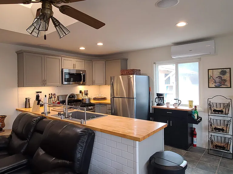 8140 E Woodson St — Photo 9
