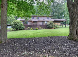511 Baywood Dr, PINEY FLATS, TN 37686