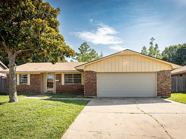 4708 NW Cheryl Blvd — Photo 2