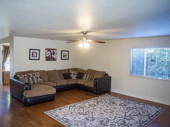 5th image of 1261 Manzanita Dr