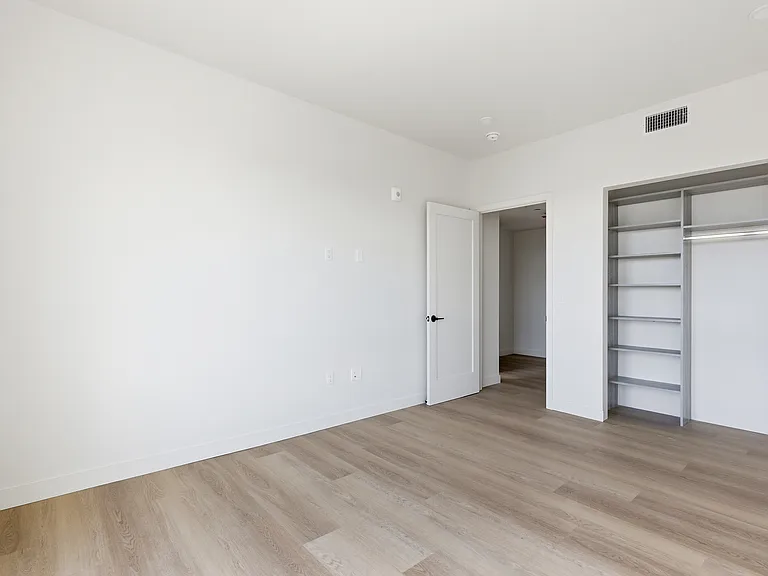 The Residences at Echo Park — Photo 41