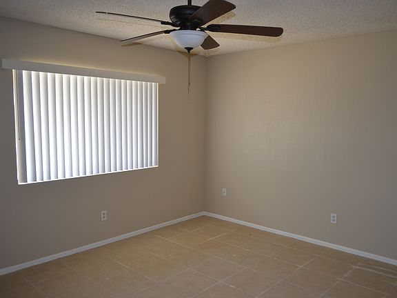 5th image of 354 E Villa St