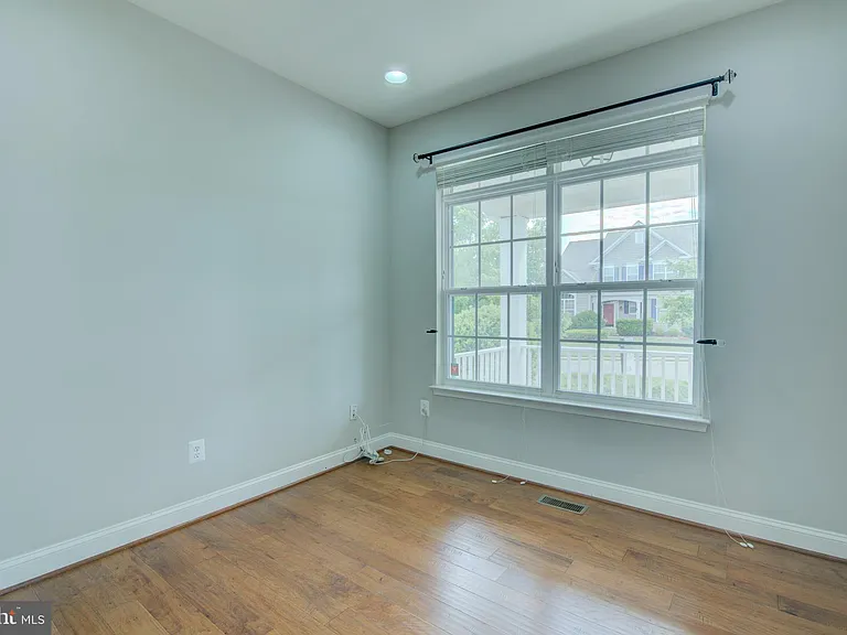 13481 Arcadian Dr — Photo 9