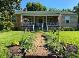 215 Roland Ave, Jackson, TN 38301