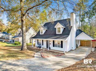 155 1/2 Richmond Rd, Daphne, AL 36526