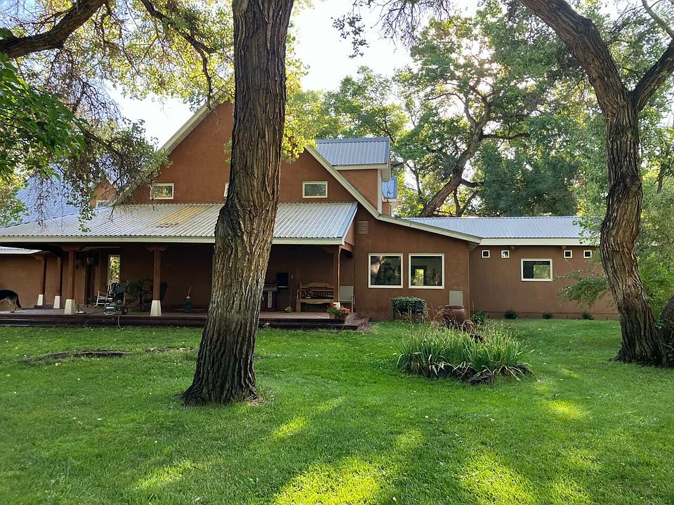 1st image of 160 Andrews Ln