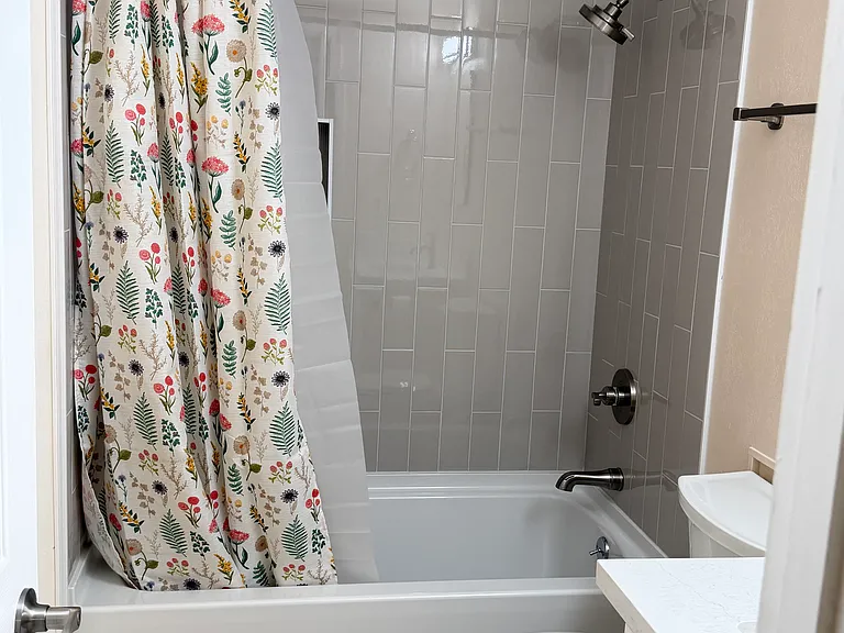 1390 W Galveston St #3 — Photo 3