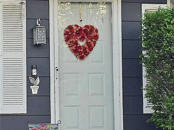 414 N Spruce St, Garnett, KS 66032