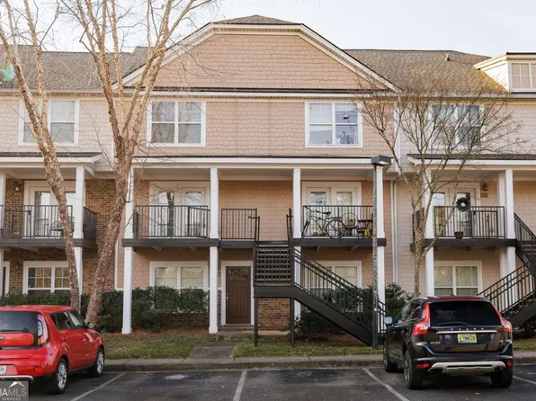 1035 Barnett Shoals Rd APT 526, Athens, GA 30605