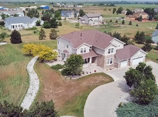 535 Columbine Dr, Bennett, CO 80102