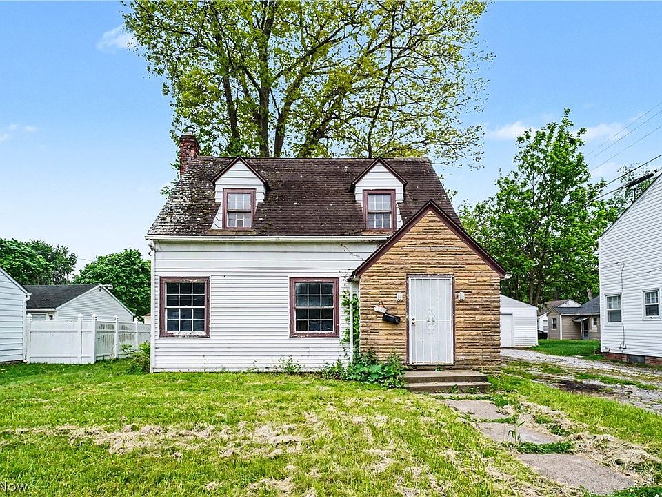 1st image of 1358 Peckham St