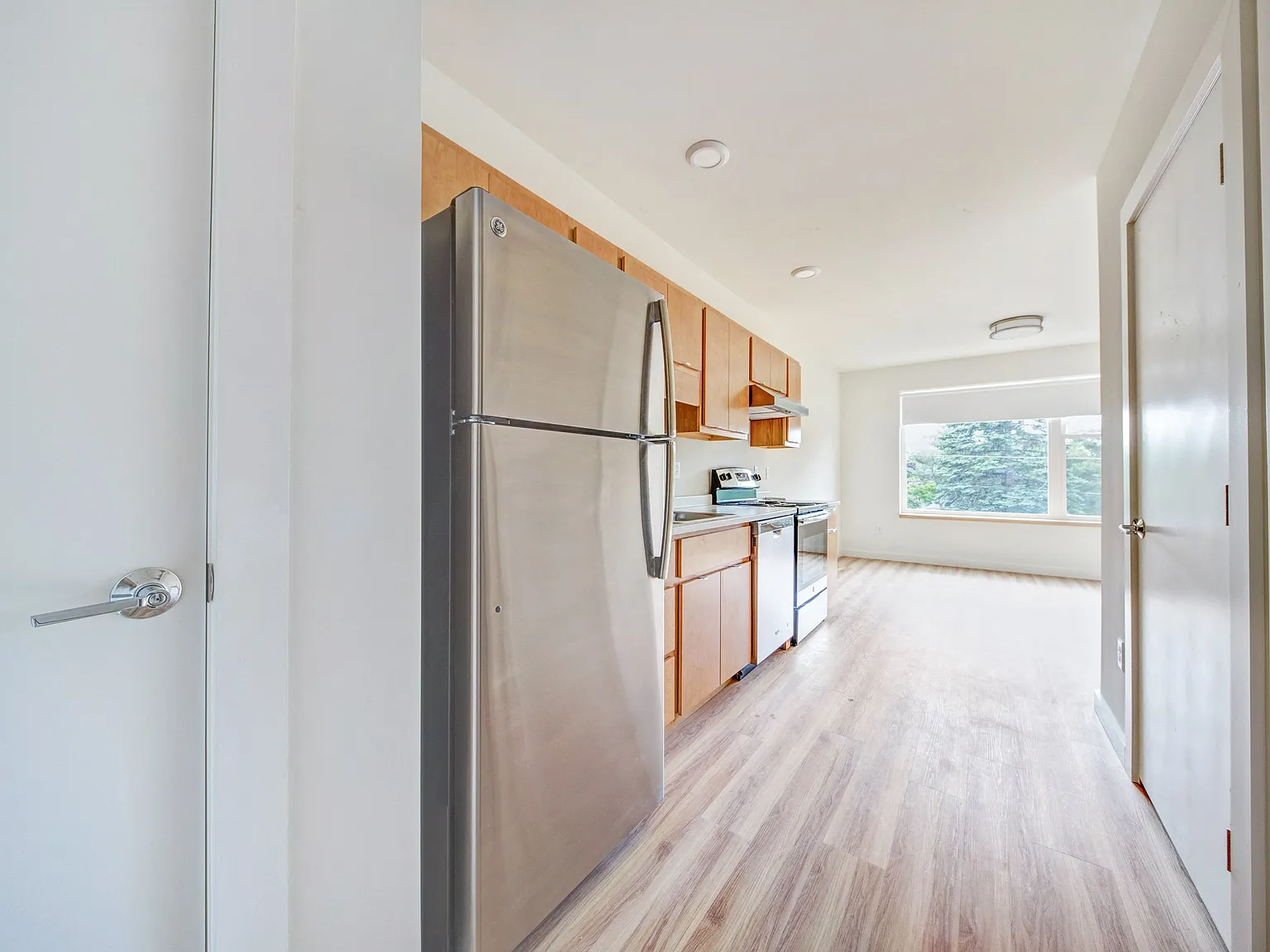 South End Apartments — Photo 2
