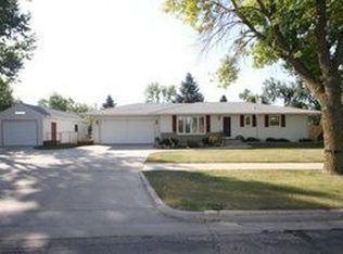 1 29th Ave N, Fargo, ND 58102