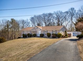 85 Haggerty Rd, Wantage, NJ 07461