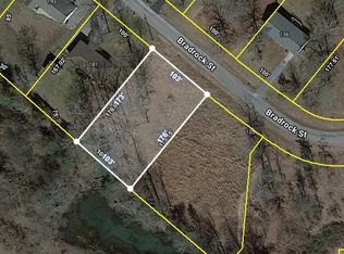 Bradrock St, Crossville, TN 38571