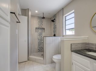 1626 Propps St NE, Albuquerque, NM 87112