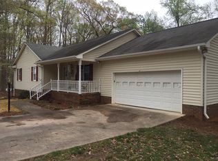 246 Beech Tree Ln, Lexington, NC 27295