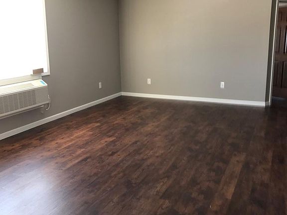 3rd image of 1805 7th Ave E APT 101