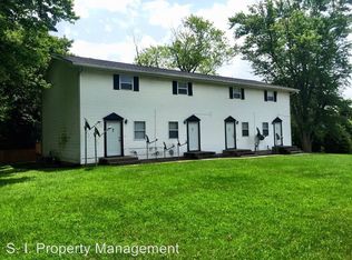 3456 Giant City Rd APT C, Makanda, IL 62958