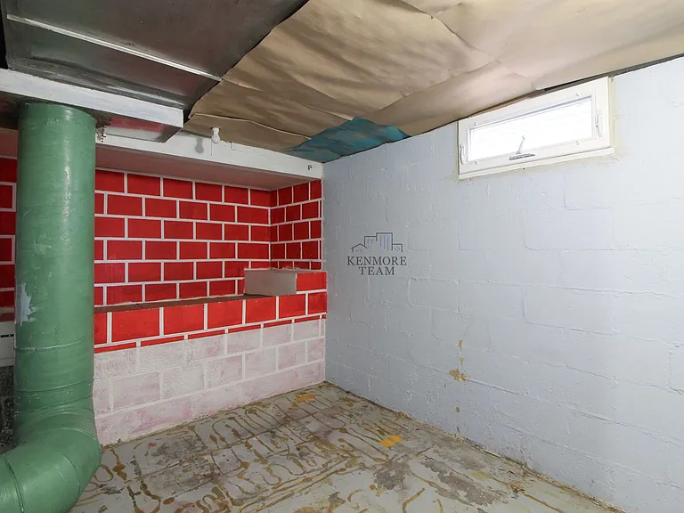 1310 Haupt Ave — Photo 16