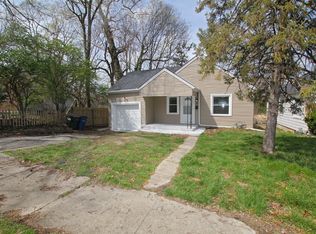 19 Firwood Dr, Dayton, OH 45419