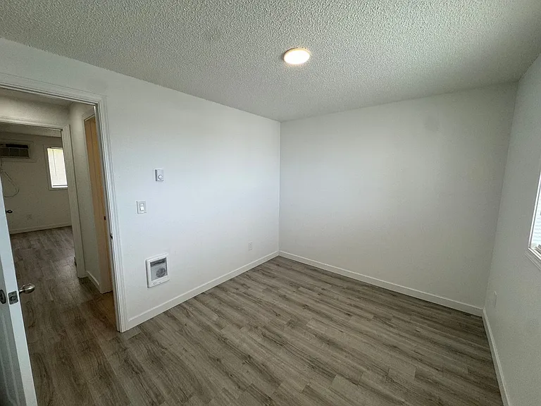 Eastern View Terrace Apartments — Photo 50