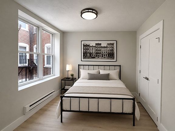 5th image of 168 Cottage St APT 302