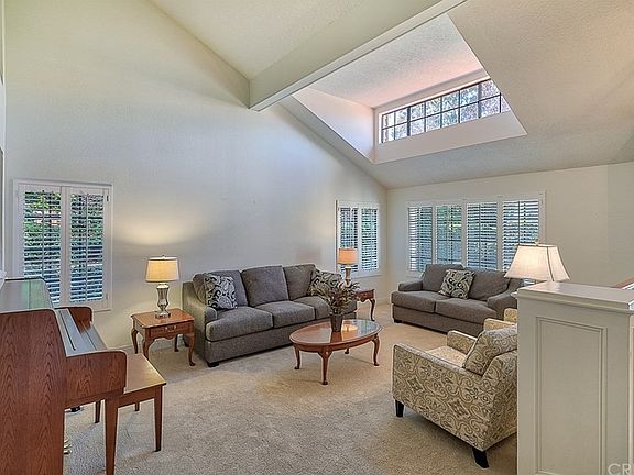 4th image of 24148 Creekside Dr