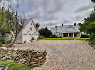 35960 Birch Hollow Ln, Purcellville, VA