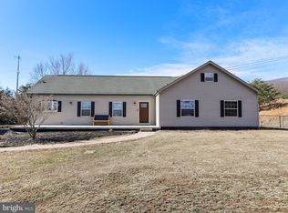 67 Pinepointe Dr, Keyser, WV 26726