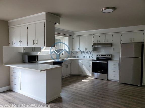 3rd image of 31838 50th Pl S